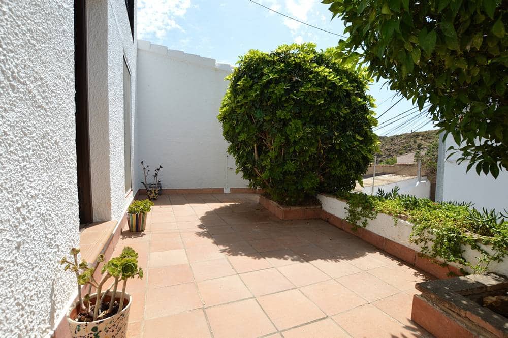 3 soveværelse Byhus til salg i Bedar med swimmingpool garage - € 269.000 (Ref: 9166565)