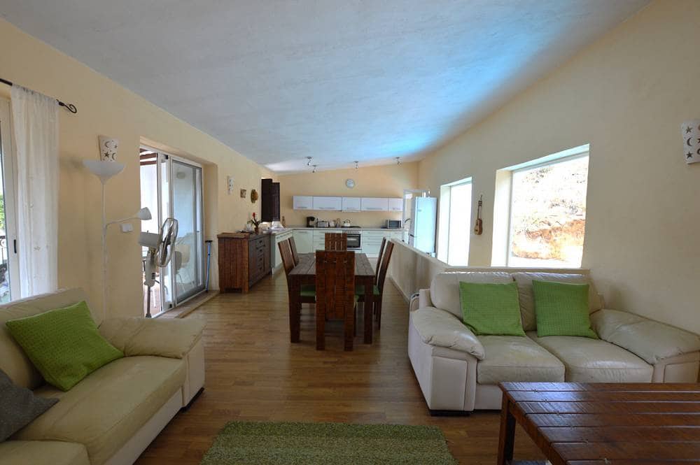 3 soveværelse Byhus til salg i Bedar med swimmingpool garage - € 269.000 (Ref: 9166565)