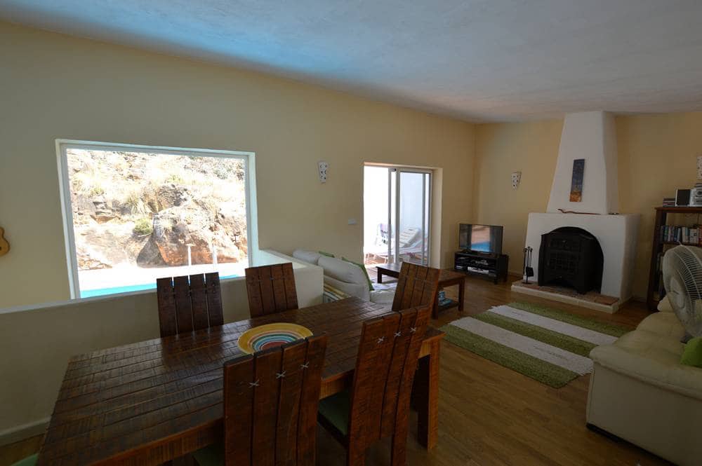 3 soveværelse Byhus til salg i Bedar med swimmingpool garage - € 269.000 (Ref: 9166565)