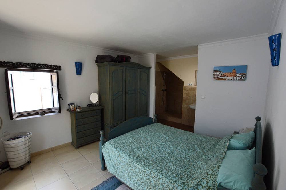 3 soveværelse Byhus til salg i Bedar med swimmingpool garage - € 269.000 (Ref: 9166565)