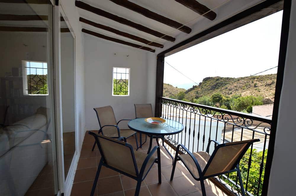 3 soveværelse Byhus til salg i Bedar med swimmingpool garage - € 269.000 (Ref: 9166565)