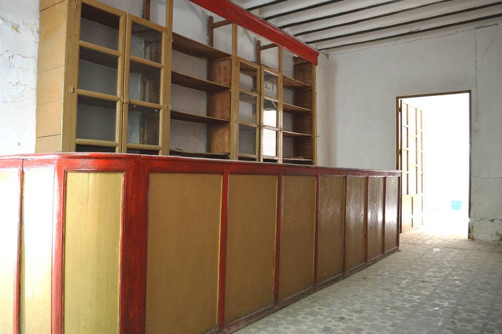 5 slaapkamer Huis te koop in Lubrin - € 89.950 (Ref: 9172157)