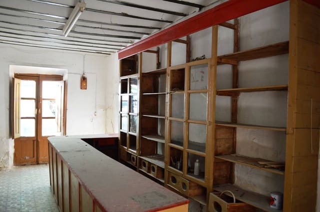 5 soveværelse Byhus til salg i Lubrín - € 89.950 (Ref: 9172157)