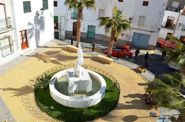 5 soveværelse Byhus til salg i Lubrín - € 89.950 (Ref: 9172157)