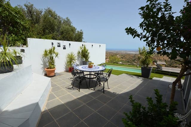 3 bedroom Townhouse for sale in Bédar with pool - € 385,000 (Ref: 9172586)