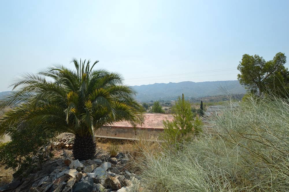 Maalaistalo myytävänä paikassa Lubrin - 150 000 € (Ref: 9206936)