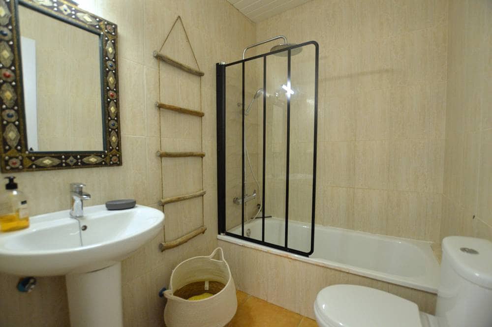 2 soveværelse Lejlighed til salg i Agua Amarga - € 195.000 (Ref: 9245405)