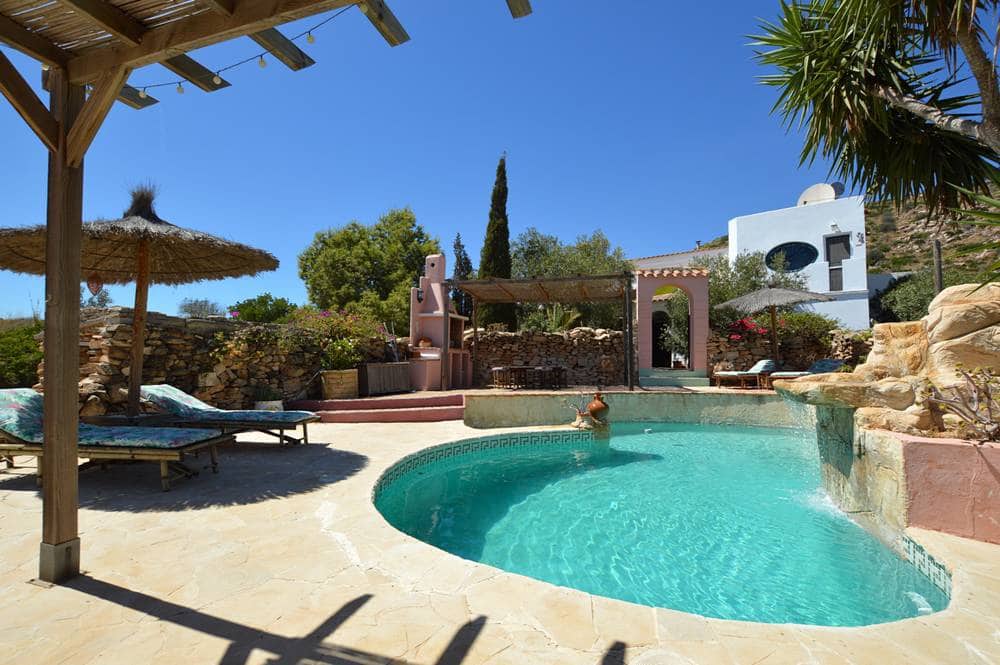 5 soveværelse Finca/Landehus til salg i Sorbas med swimmingpool garage - € 775.000 (Ref: 9270006)