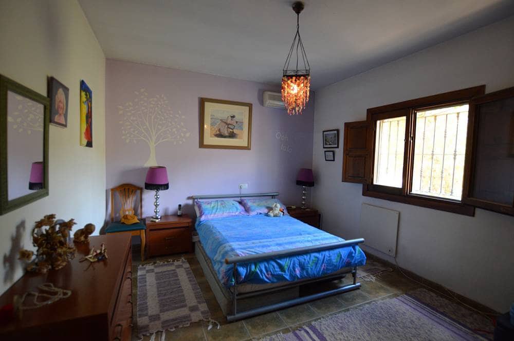 3 soveværelse Villa til salg i Sorbas med swimmingpool - € 175.000 (Ref: 9322139)