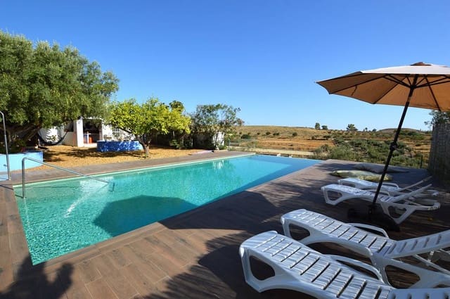 6 soverom Villa til salgs i Los Gallardos med svømmebasseng garasje - € 600 000 (Ref: 9324351)