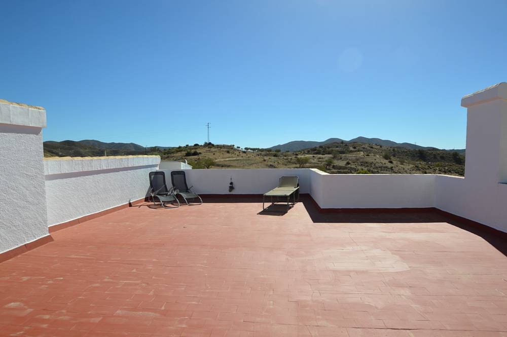 3 soveværelse Villa til salg i Sorbas med swimmingpool garage - € 250.000 (Ref: 9356403)