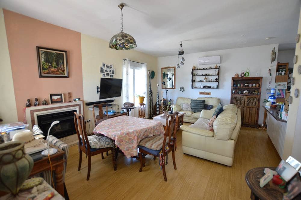 3 soveværelse Villa til salg i Sorbas med swimmingpool garage - € 250.000 (Ref: 9356403)