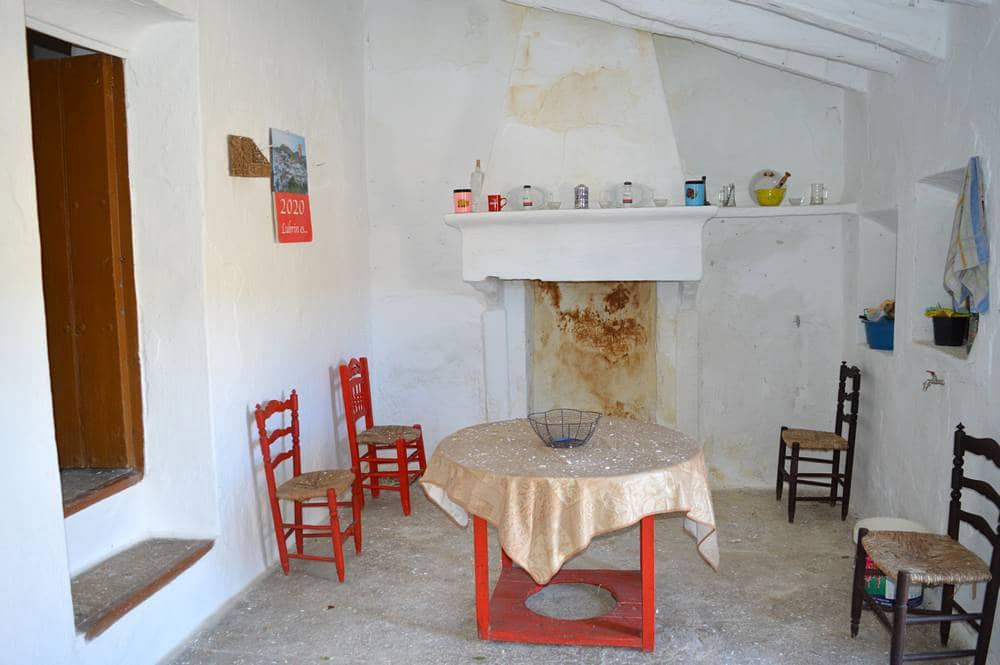 Finka/Dom wiejski na sprzedaż w Lubrin z garażem - 115 000 € (Ref: 9360456)