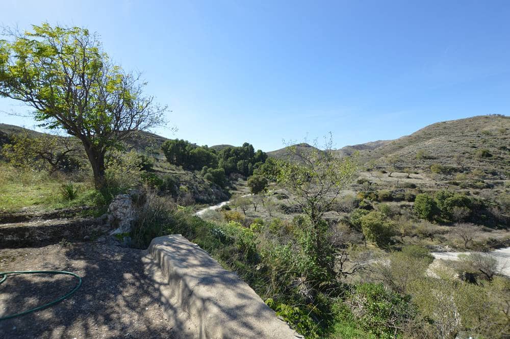 Finka/Dom wiejski na sprzedaż w Lubrin z garażem - 115 000 € (Ref: 9360456)