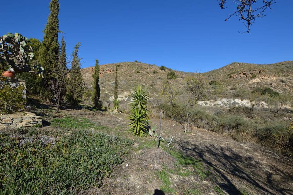 6 makuuhuone Maalaistalo myytävänä paikassa Lubrin mukana 
autotalli - 430 000 € (Ref: 9470660)