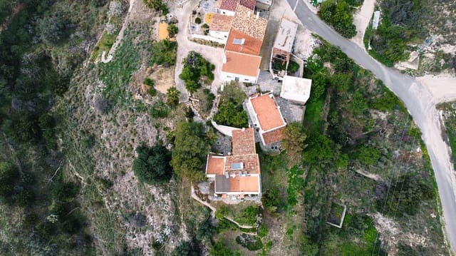 6 bedroom Finca/Country House for sale in Lubrín with garage - € 430,000 (Ref: 9470660)