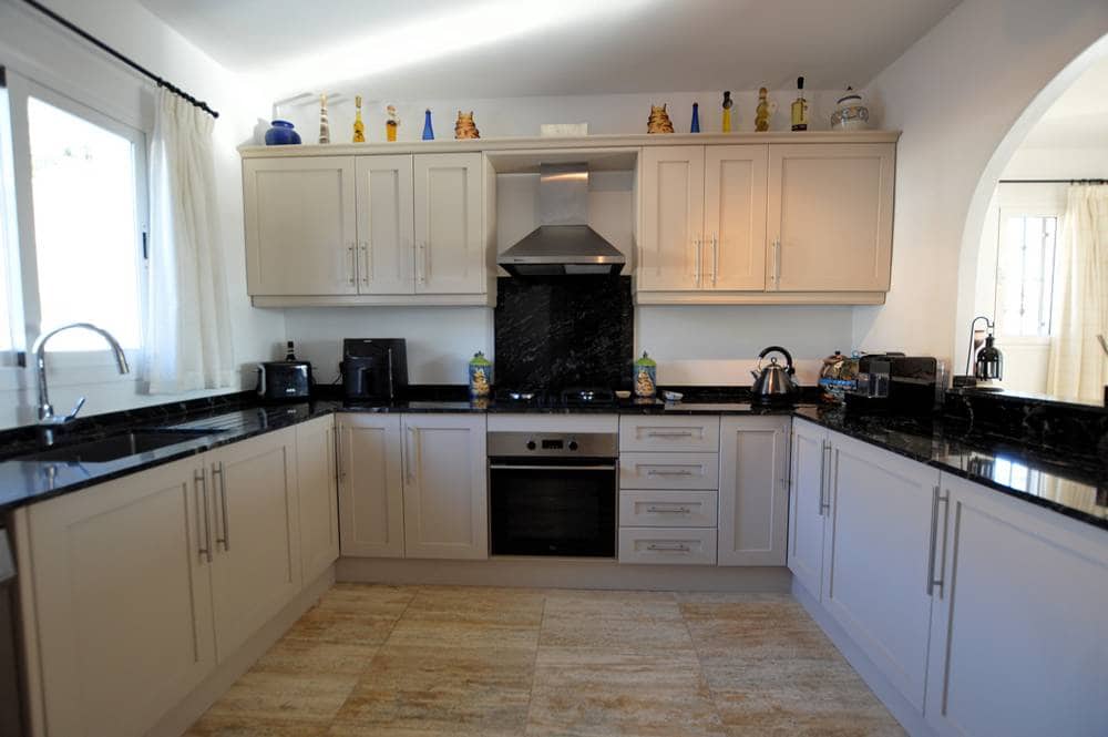 3 sovrum Hus till salu i Bedar med pool - 275 000 € (Ref: 9500744)