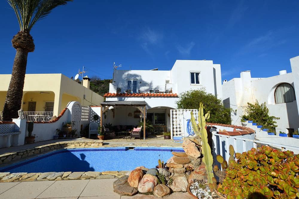 4 bedroom Villa for sale in Mojacar with pool garage - € 349,995 (Ref: 9528998)