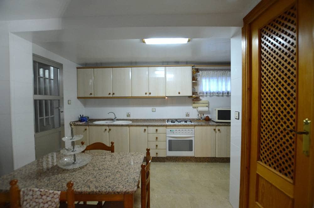 5 slaapkamer Huis te koop in Lubrin met garage - € 230.000 (Ref: 9645447)