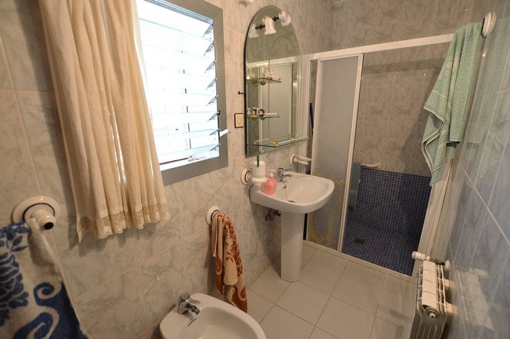 5 slaapkamer Huis te koop in Lubrin met garage - € 230.000 (Ref: 9645447)