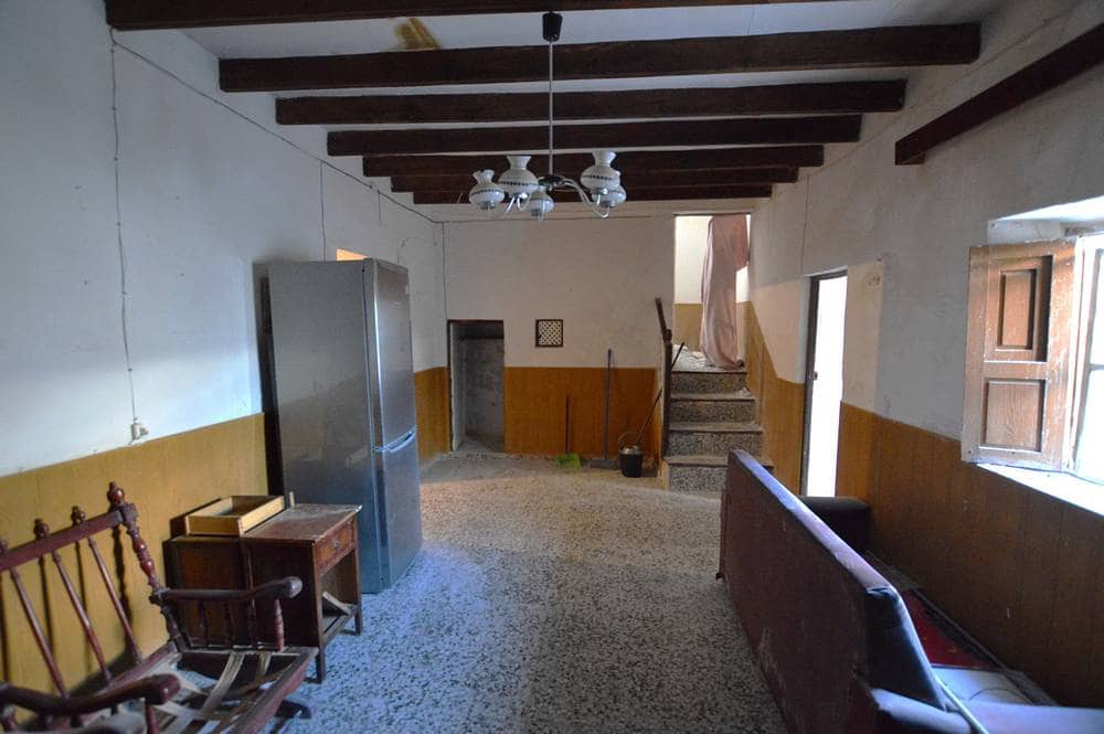 4 makuuhuone Omakotitalo myytävänä paikassa Lubrin - 69 950 € (Ref: 9652271)