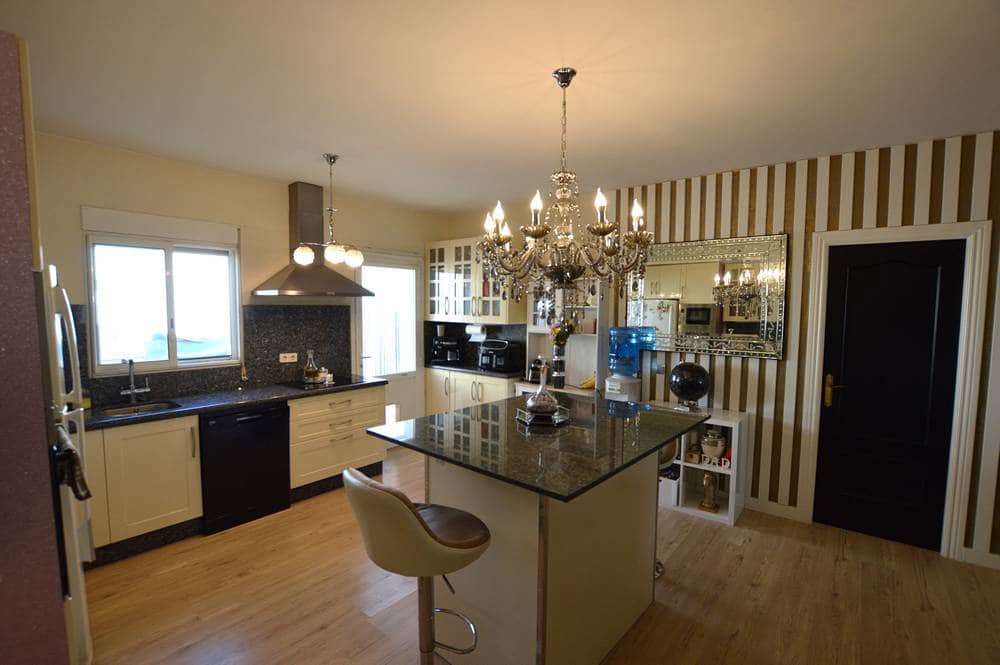 5 soveværelse Villa til salg i Bedar med swimmingpool garage - € 349.950 (Ref: 9699679)