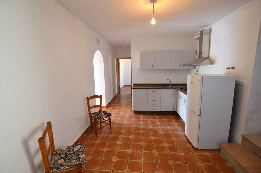 5 sypialnia Finka/Dom wiejski na sprzedaż w Lubrin z garażem - 149 950 € (Ref: 9712398)