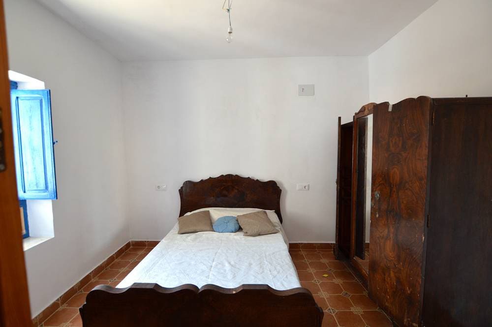 5 sypialnia Finka/Dom wiejski na sprzedaż w Lubrin z garażem - 149 950 € (Ref: 9712398)