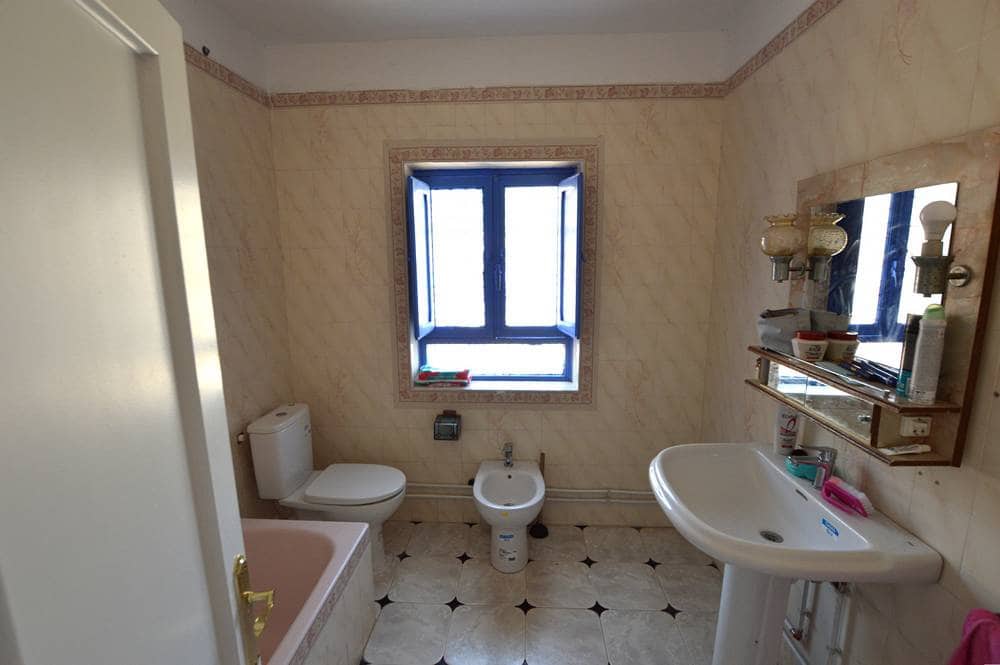 5 sypialnia Finka/Dom wiejski na sprzedaż w Lubrin z garażem - 149 950 € (Ref: 9712398)