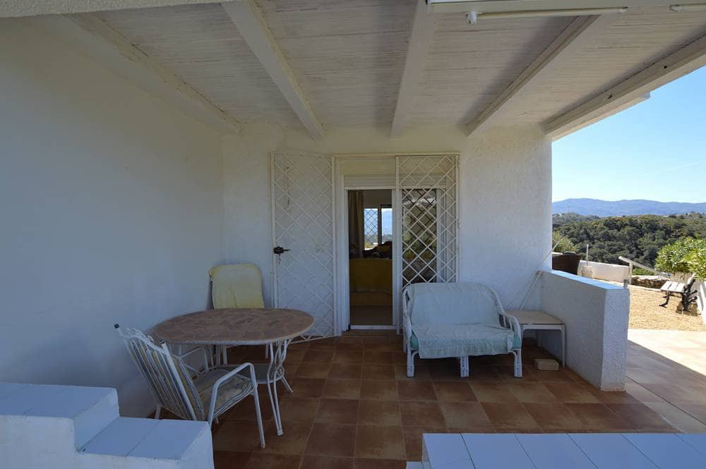 2 sypialnia Willa na sprzedaż w Bedar z basenem garażem - 320 000 € (Ref: 9763899)