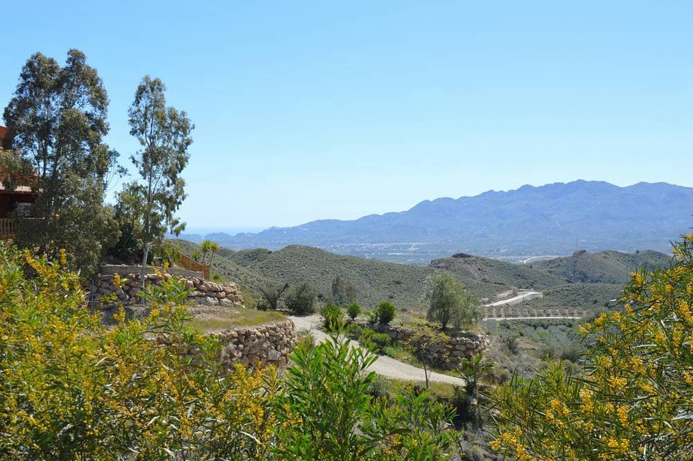 2 sypialnia Willa na sprzedaż w Bedar z basenem garażem - 320 000 € (Ref: 9763899)