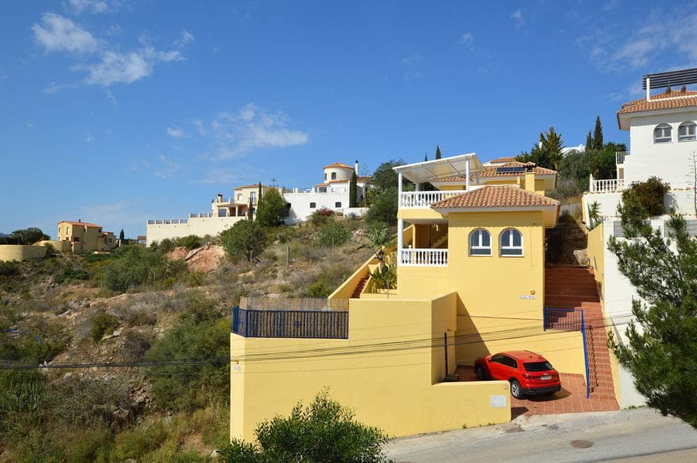 3 bedroom Villa for sale in Bedar with pool garage - € 325,000 (Ref: 9839698)