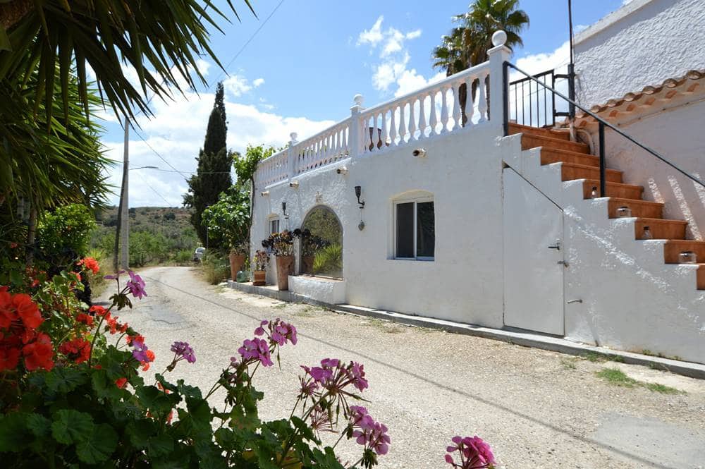 3 bedroom Townhouse for sale in Bedar - € 199,950 (Ref: 9841053)