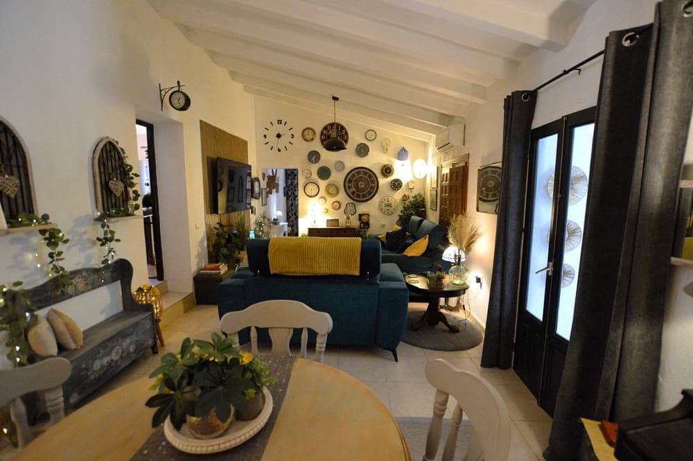 3 bedroom Townhouse for sale in Bedar - € 199,950 (Ref: 9841053)