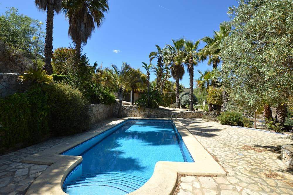 2 soveværelse Villa til salg i Bedar med swimmingpool garage - € 350.000 (Ref: 9855930)