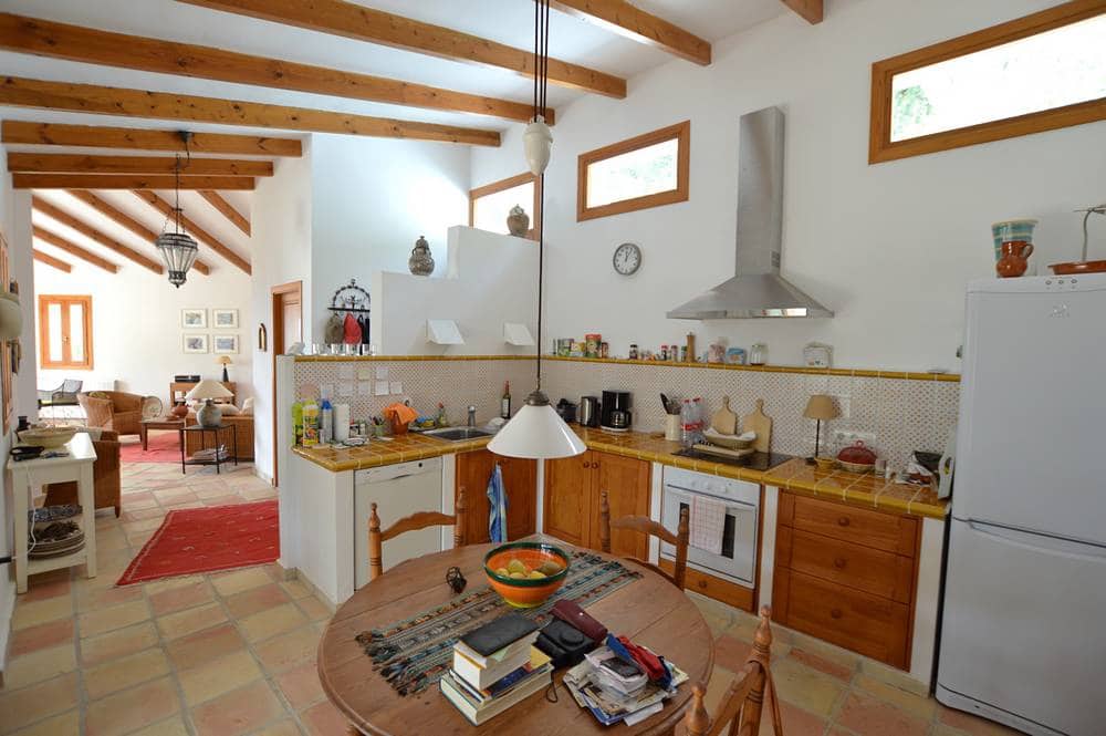 2 soveværelse Villa til salg i Bedar med swimmingpool garage - € 350.000 (Ref: 9855930)