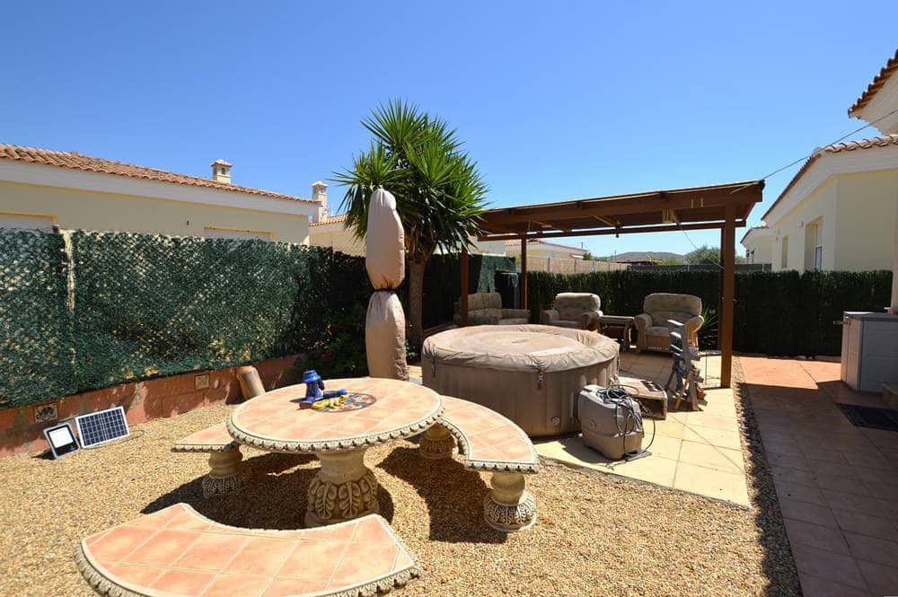 3 bedroom Villa for sale in Sorbas - € 149,950 (Ref: 9889059)