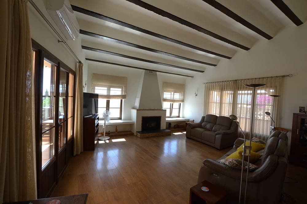 Chalet de 3 habitaciones en Bédar en venta con piscina garaje - 379.950 € (Ref: 9894734)
