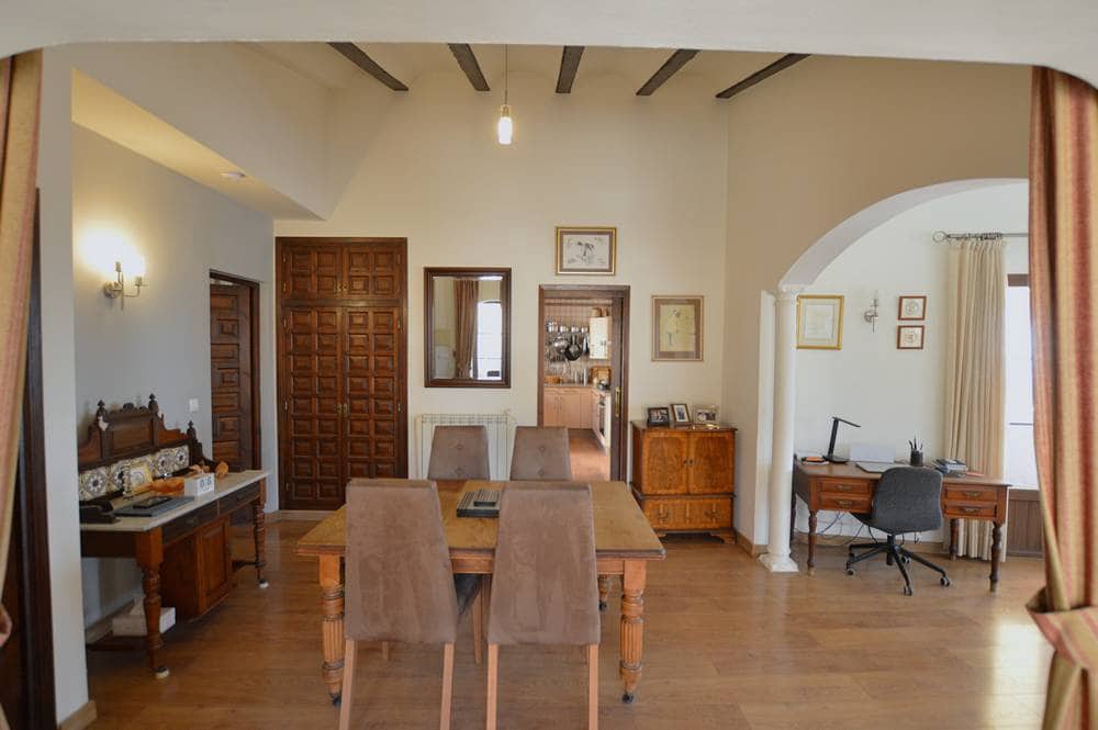 Chalet de 3 habitaciones en Bédar en venta con piscina garaje - 379.950 € (Ref: 9894734)