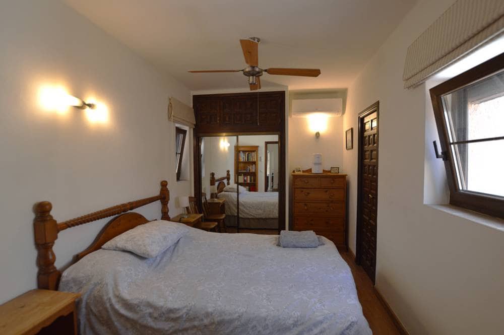 Chalet de 3 habitaciones en Bédar en venta con piscina garaje - 379.950 € (Ref: 9894734)