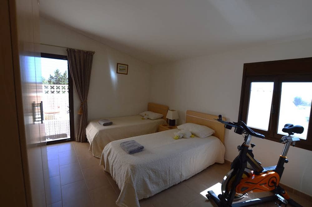 Chalet de 3 habitaciones en Bédar en venta con piscina garaje - 379.950 € (Ref: 9894734)