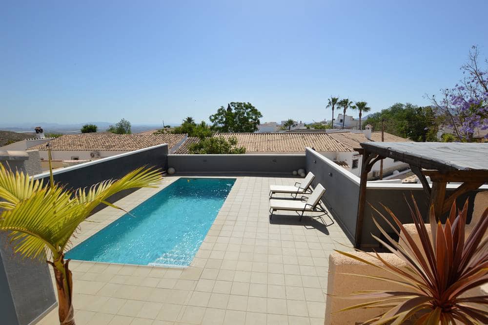 Chalet de 3 habitaciones en Bédar en venta con piscina garaje - 379.950 € (Ref: 9894734)