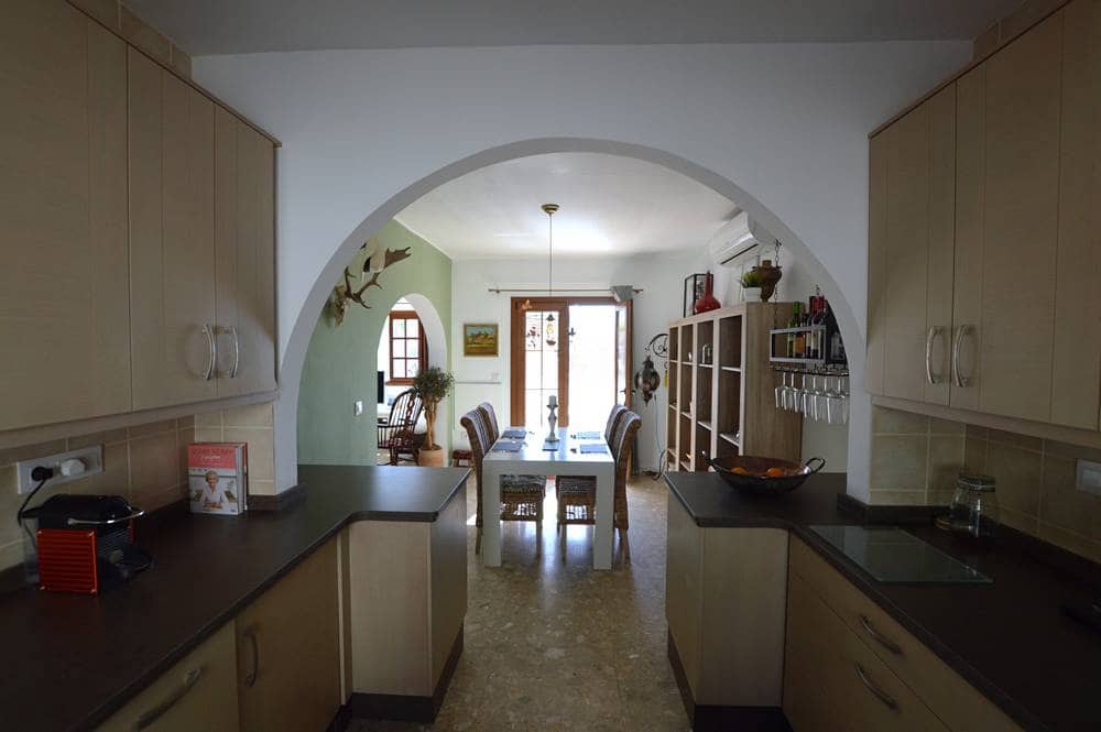 3 camera da letto Casa in vendita in Bedar con garage - 275.000 € (Rif: 9913696)