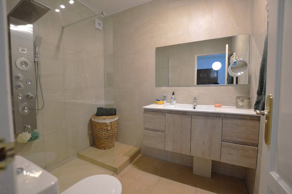 3 camera da letto Casa in vendita in Bedar con garage - 275.000 € (Rif: 9913696)