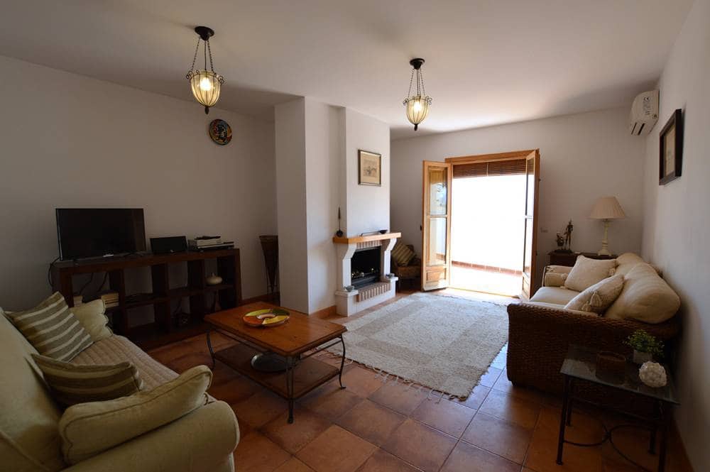 3 bedroom Apartment for sale in Lucainena de las Torres - € 129,950 (Ref: 9940660)