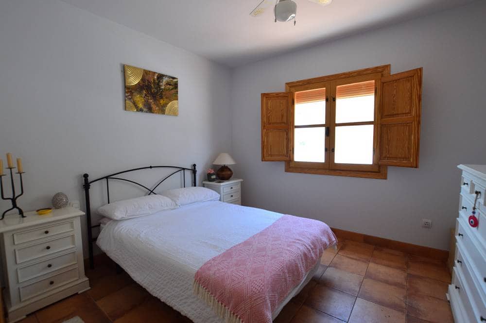 3 bedroom Apartment for sale in Lucainena de las Torres - € 129,950 (Ref: 9940660)