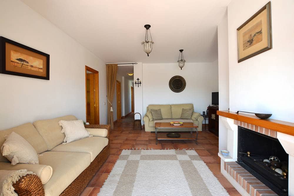 3 bedroom Apartment for sale in Lucainena de las Torres - € 129,950 (Ref: 9940660)