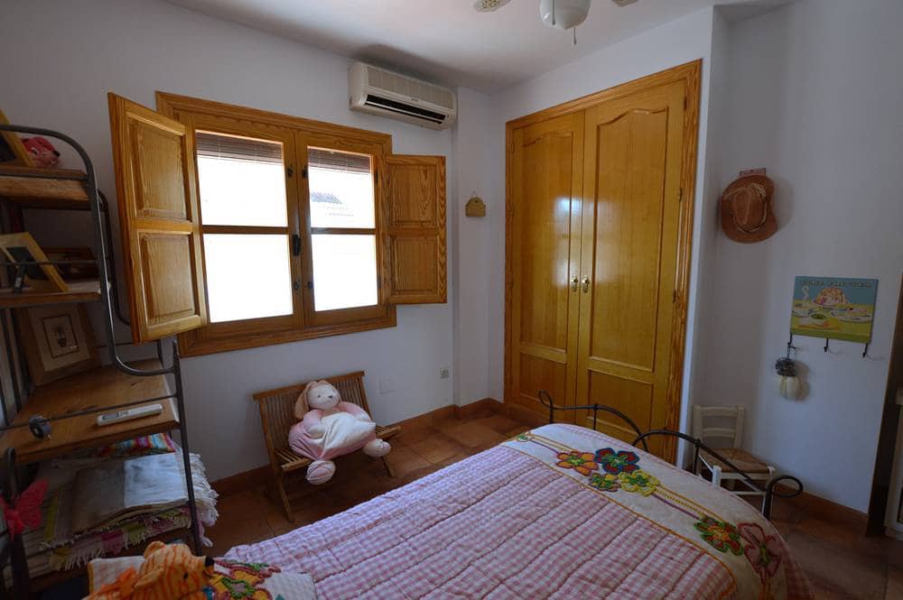 3 bedroom Apartment for sale in Lucainena de las Torres - € 129,950 (Ref: 9940660)