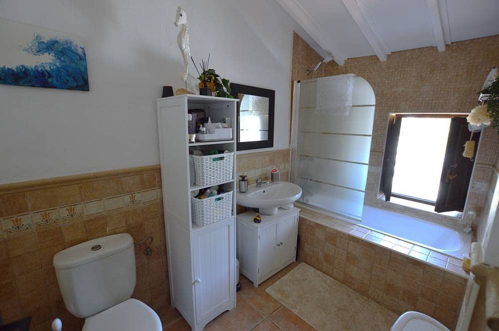 8 quarto Comercial para venda em Lubrin com piscina garagem - 580 000 € (Ref: 9943800)