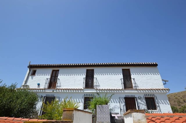 8 quarto Comercial para venda em Lubrín com piscina garagem - 580 000 € (Ref: 9943800)